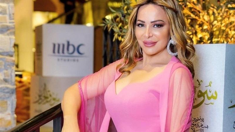 الفنانة السورية سوزان نجم الدين