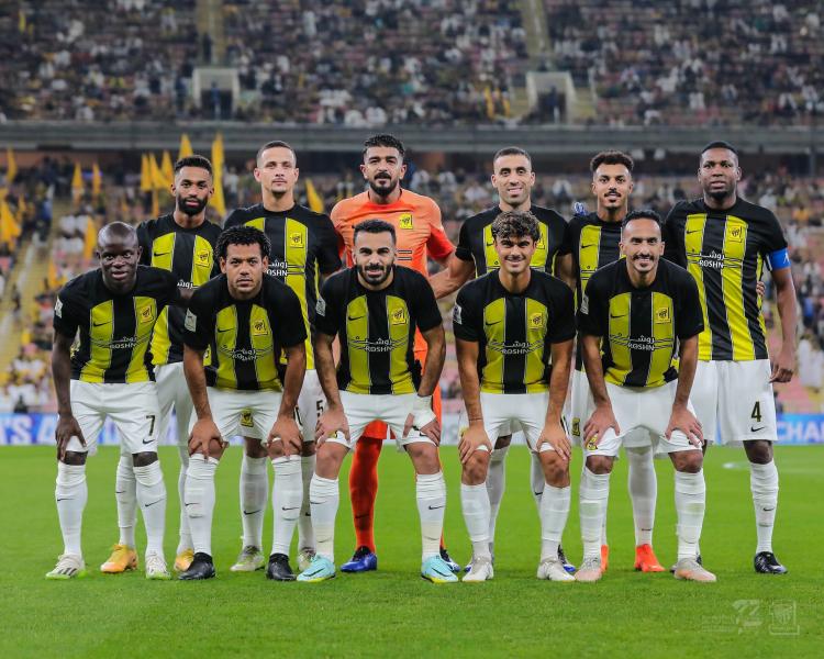 بعد 30 دقيقة.. الاتحاد يتقدم علي الهلال بهدف كانتي بالدوري السعودي