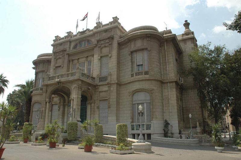 جامعة عين شمس