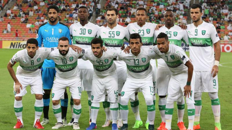 الأهلي يتقدم على اتحاد جدة بهدف في الشوط الأول بدوري روشن السعودي