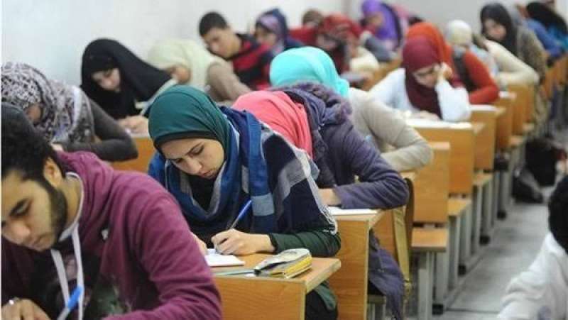 لـ طلاب الثانوية العامة 2024.. عادات يومية خطيرة تؤدي إلى انخفاض الدورة الدموية