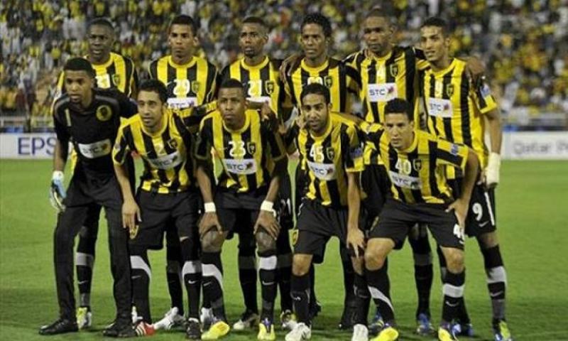 الاتحاد يتقدم علي الوحدة بثنائية في الشوط الأول بنصف نهائي كأس السوبر السعودي